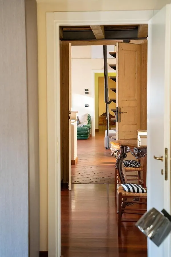 Loveflat A Pochi Passi Dal Castello Estense Ferrara Apartment