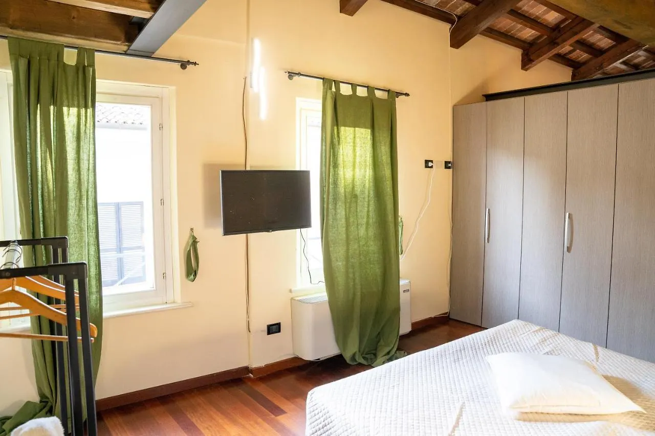 Loveflat A Pochi Passi Dal Castello Estense Ferrara Apartment