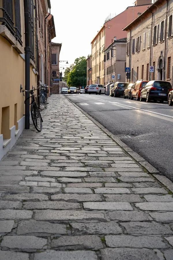Appartamento Loveflat A Pochi Passi Dal Castello Estense Ferrara